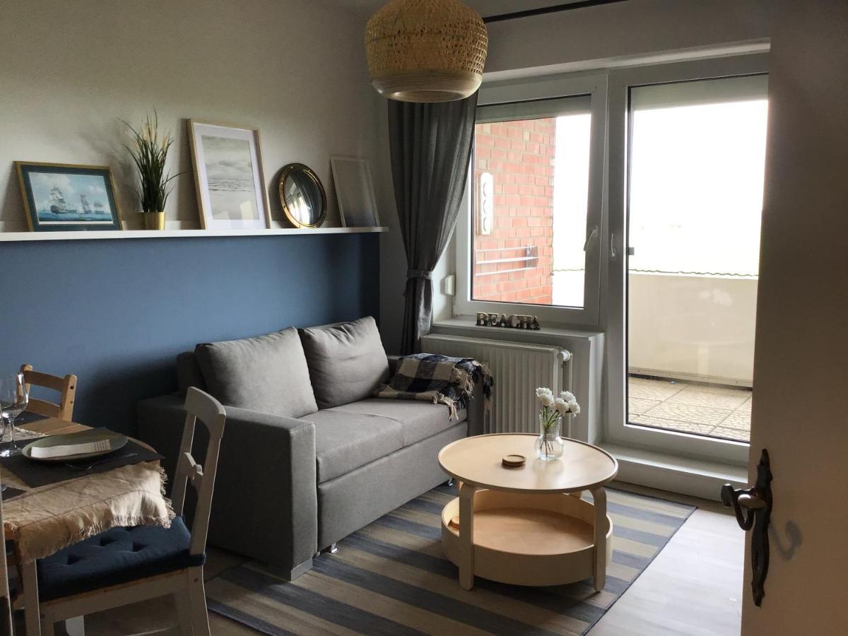 Liebevoll Eingerichtete Ferienwohnung Luettje Koje Dornum Esterno foto