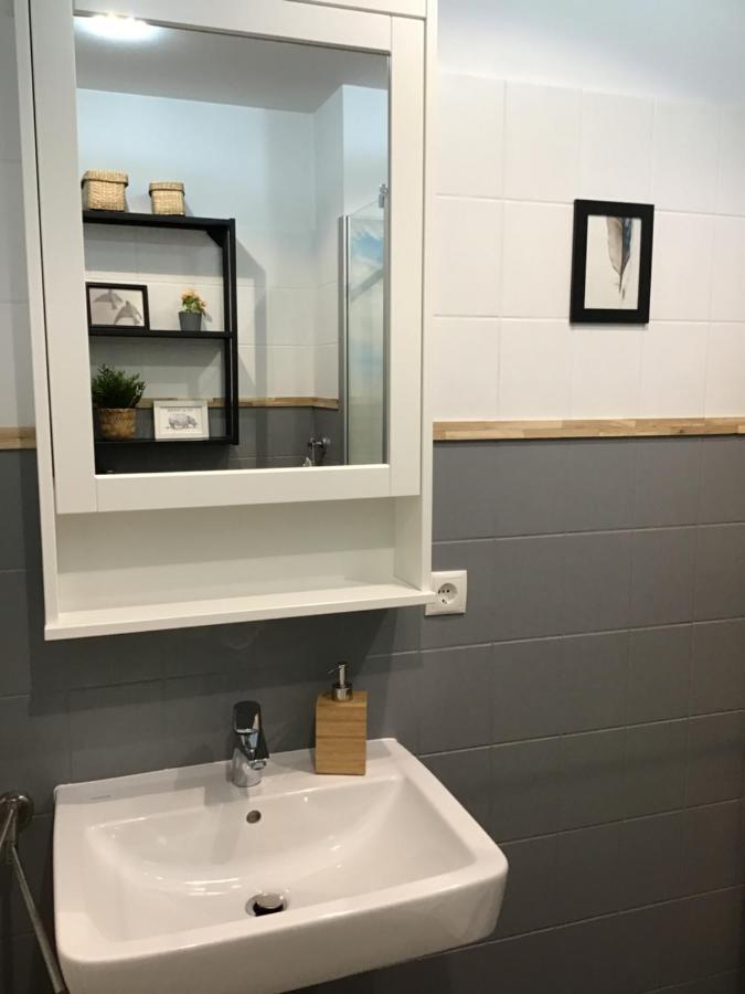Liebevoll Eingerichtete Ferienwohnung Luettje Koje Dornum Esterno foto